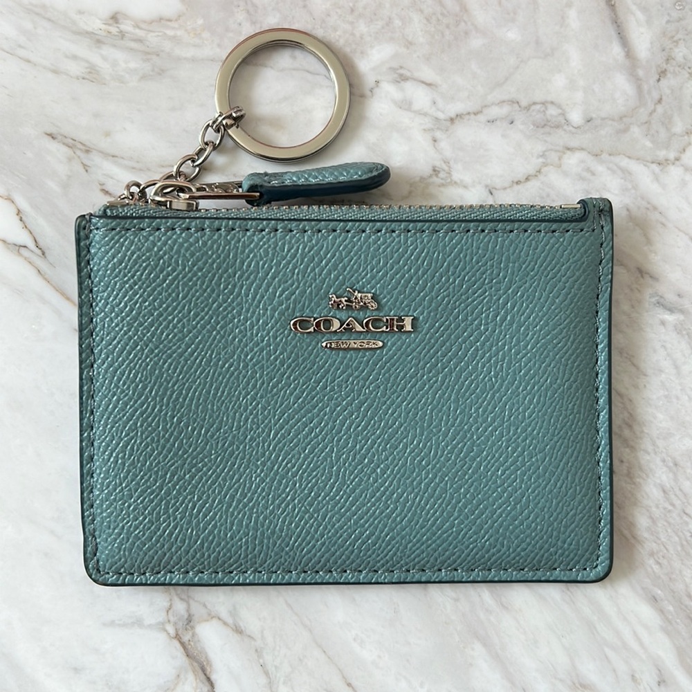 Coach skinny ID wallet 💠